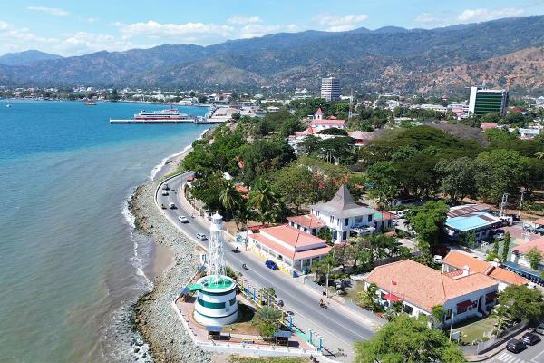  Farol/Lighthouse in Dili